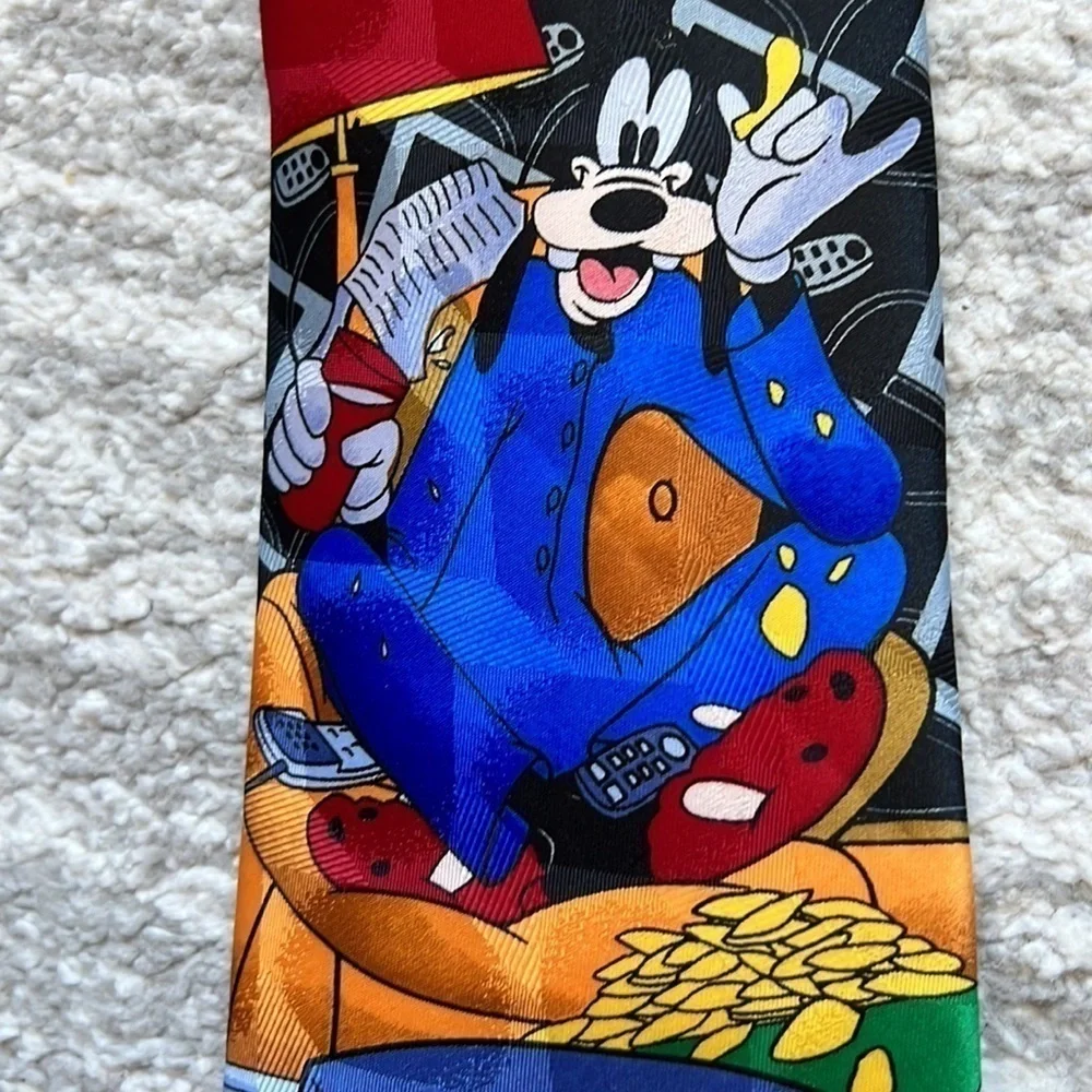 Disney Vintage Goofy Tie - Micky Unlimited Series